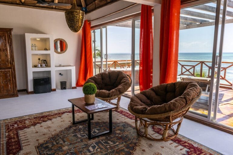 2FBA3E22-3E27-486B-9A33-90E9C6EE15C6