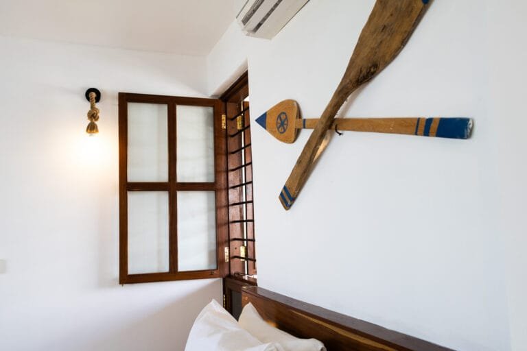 61568855-F970-4AD6-8B44-8AFC1B757842